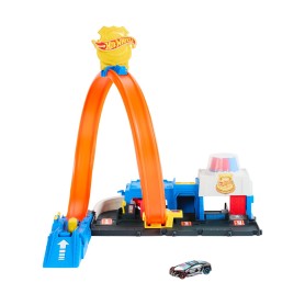 Mattel Hot Wheels Monster Trucks: Super Police Station...